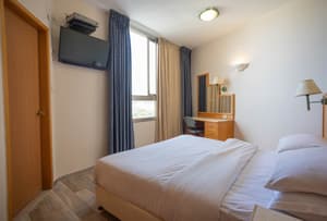 411 Suite with Sea View