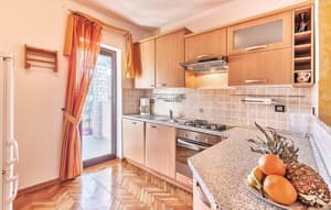 House Ivica