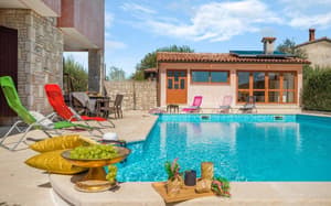 VILLA SUZI