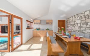 VILLA SUZI