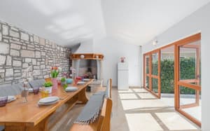 VILLA SUZI