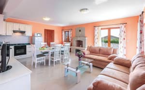 VILLA IDA