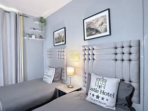 Room 5