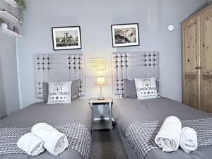 Room 5