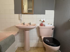Room 7
