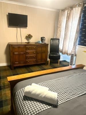 Room 9