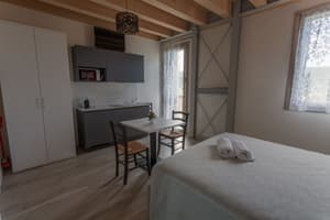 Camera Love Suite