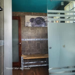 Iguana King Suite