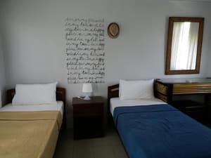 Shared Dorm Room 6-pax
