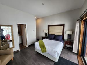 Standard Room Lakeside Balcony