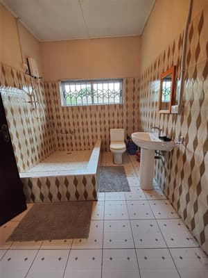 Deluxe King room with AC