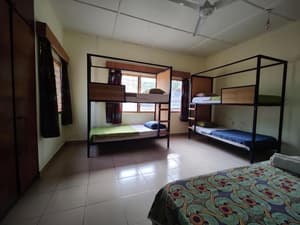 Family & Friends room