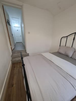 The Oaks - Room 4