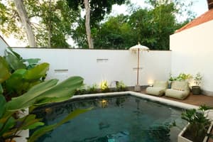 #2 Private 2BR Villa with Pool, Garden & Modern Comforts in Bali Umalas Canggu