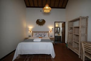 #2 Private 2BR Villa with Pool, Garden & Modern Comforts in Bali Umalas Canggu