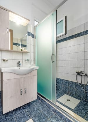 2bedroom with partial seaview