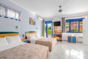 5Bedroom on groundfloor with veranda