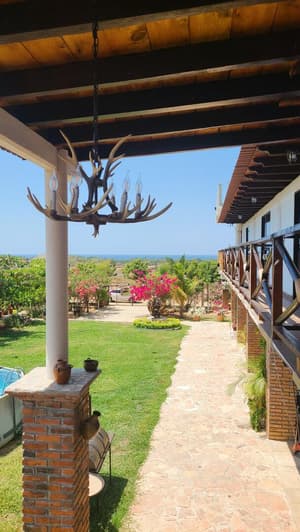 Casa Bugambilia