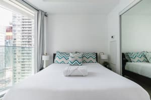 1-bdr + sofabed, 1-bath Across Scotiabank arena
