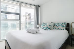 1-bdr + sofabed, 1-bath Across Scotiabank arena