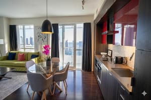 Luxury 2-bedroom, 2-bathroom Stunning Views
