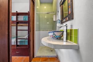 Jorge Campos - Habitación doble con baño privado