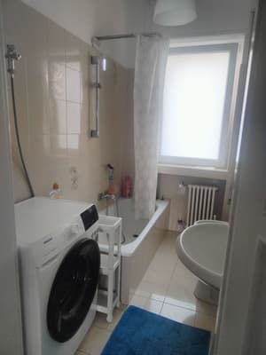 Second floor Apartment
