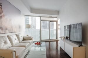 Amazing View Rogers Center 2BR 2Bath