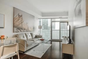 Amazing View Rogers Center 2BR 2Bath