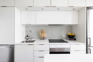 Family 3BR 2Bath Bay St Downtown
