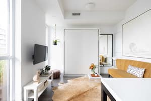Family 3BR 2Bath Bay St Downtown