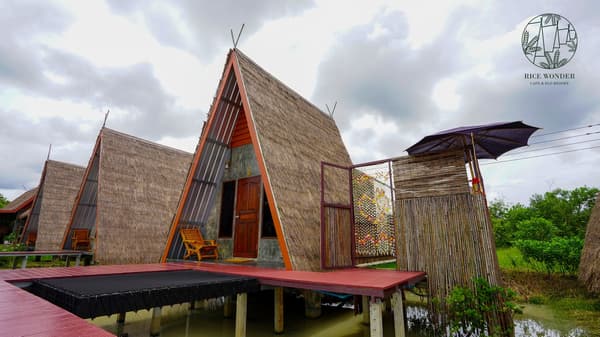 [A4] Deluxe A-Frame With Jacuzzi