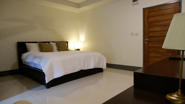 Deluxe Double Bed