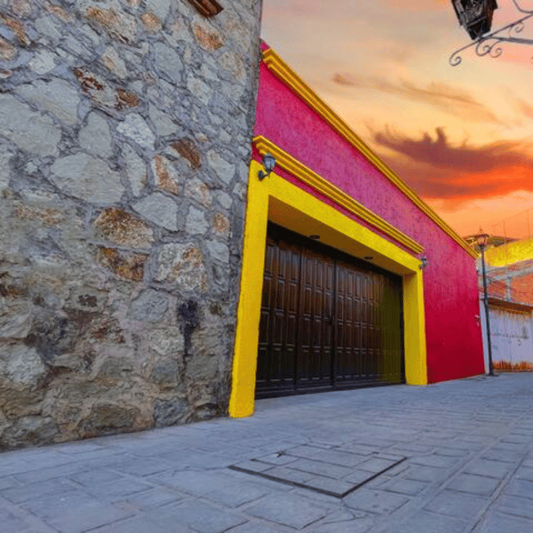 R2 · Encantadora hab Oaxaqueña / patio privado 