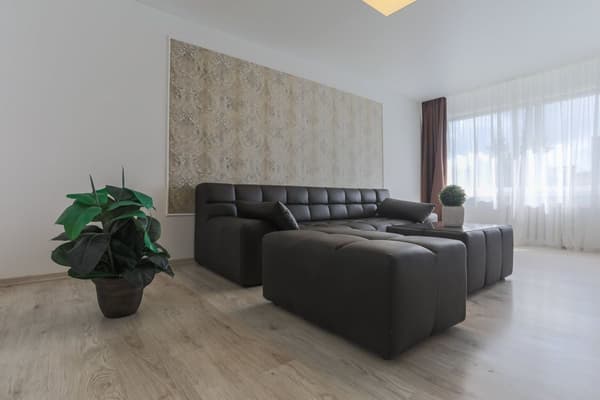 Apartamentai prie Kar Kar parko ( SU SAUNA )