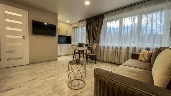 Apartamentai prie Akropolio (Studija 3)