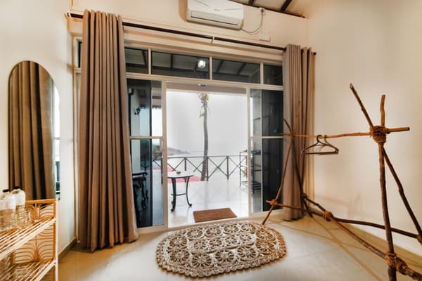 201 Double room with ocean view