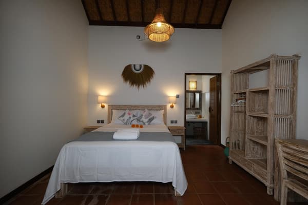 #2 Private 2BR Villa with Pool, Garden & Modern Comforts in Bali Umalas Canggu