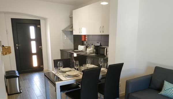Pátio do Marquês - Apartamento Com Quarto Duplo