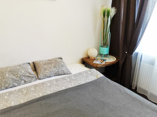 S7 Mint studio apartment