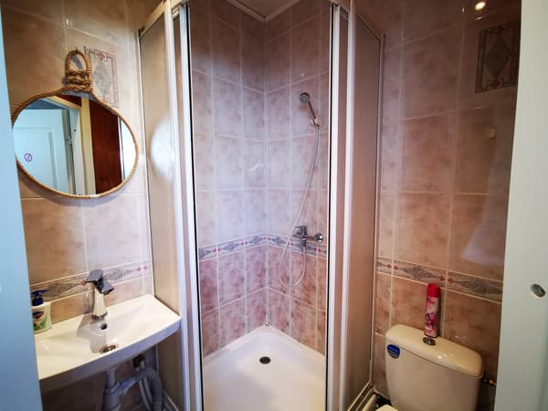 M6B Meridian studio with Sauna