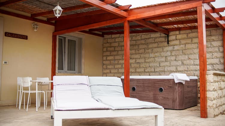 Calamosche con vasca idromassaggio