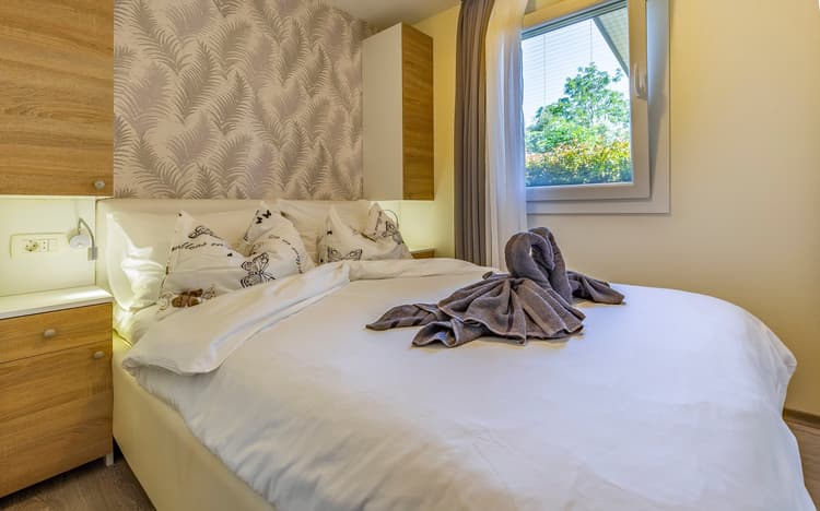 Luxury Mobile Home [1]