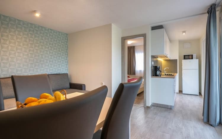 Luxury Mobile Home [3]