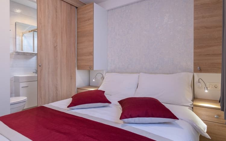 Luxury Mobile Home [3]