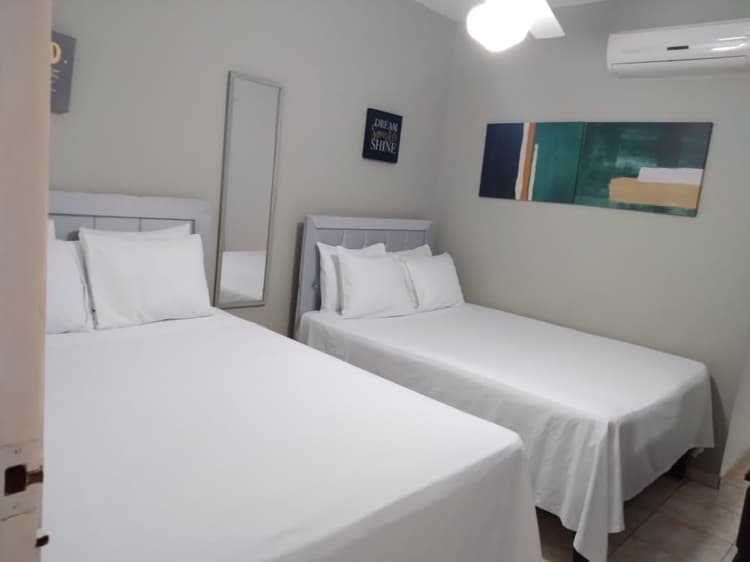 R15- Comfort  Family Room -2 QB-Pool View-City View