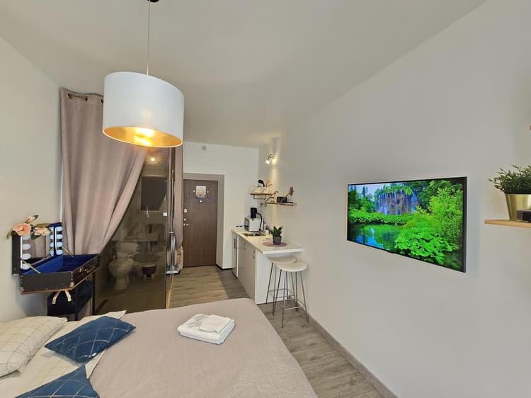 S14 Foto studio with balcony