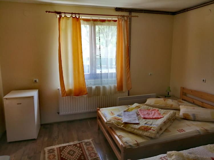 09 Large Double room