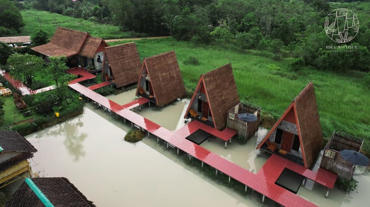 [A3] Deluxe A-Frame With Jacuzzi