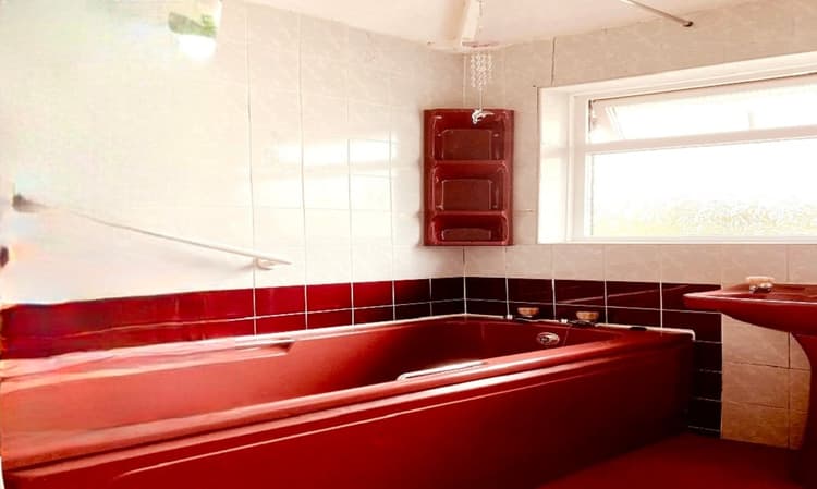 Melrose One, "for a cosy stay close to the university"